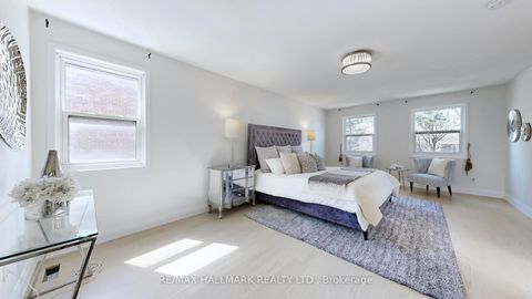 Photo 26 at 82 Windermere Crescent S, South Richvale, Richmond Hill