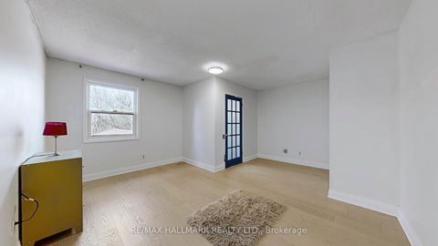 Photo 33 at 82 Windermere Crescent S, South Richvale, Richmond Hill