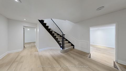 Photo 36 at 82 Windermere Crescent S, South Richvale, Richmond Hill