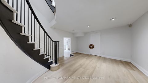 Photo 37 at 82 Windermere Crescent S, South Richvale, Richmond Hill