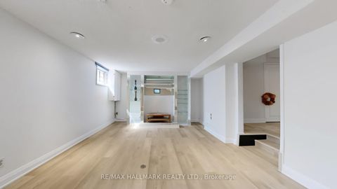 Photo 39 at 82 Windermere Crescent S, South Richvale, Richmond Hill