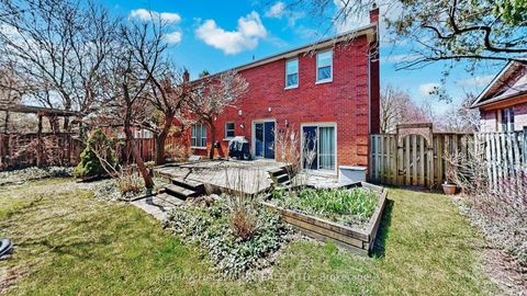 Photo 46 at 82 Windermere Crescent S, South Richvale, Richmond Hill