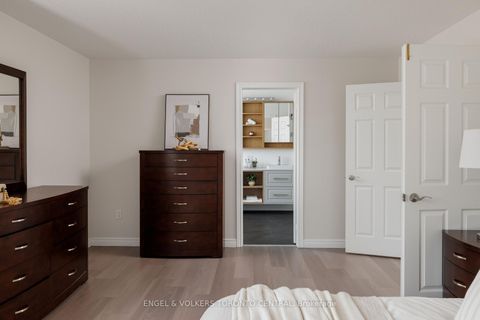 Photo 20 at 337 Kirkvalley Crescent, Bayview Wellington, Aurora