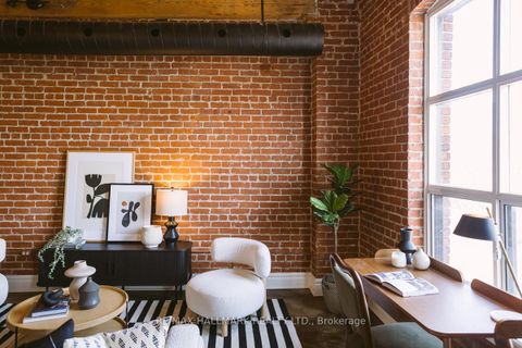 Photo 6 at 405 - 426 Queen Street E, Moss Park, Toronto