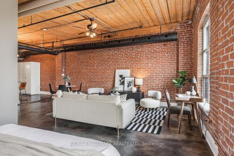 Photo 8 at 405 - 426 Queen Street E, Moss Park, Toronto