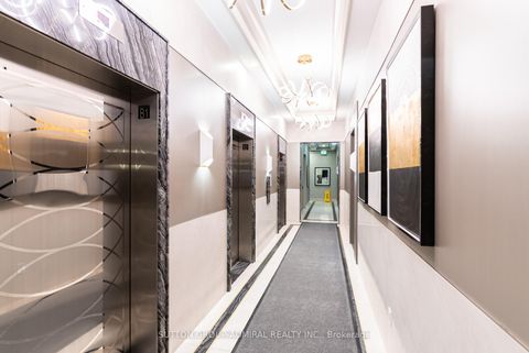 Photo 1 at 1010 - 20 Gatineau Drive, Beverley Glen, Vaughan