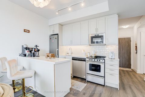 Photo 4 at 1010 - 20 Gatineau Drive, Beverley Glen, Vaughan