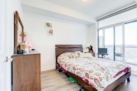 Photo 12 at 1010 - 20 Gatineau Drive, Beverley Glen, Vaughan