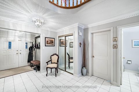 Photo 4 at 81 Vera Street, East Woodbridge, Vaughan