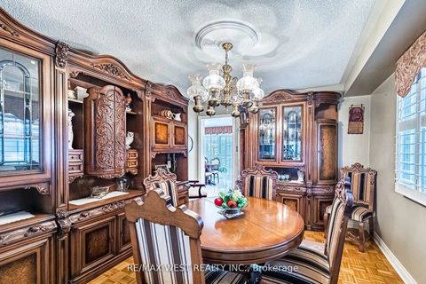 Photo 7 at 81 Vera Street, East Woodbridge, Vaughan