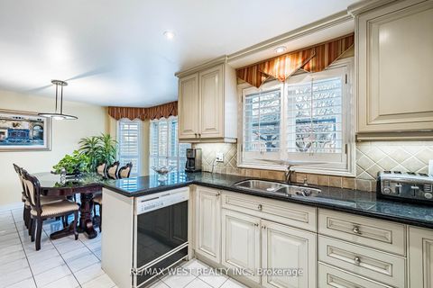 Photo 17 at 81 Vera Street, East Woodbridge, Vaughan