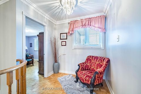 Photo 25 at 81 Vera Street, East Woodbridge, Vaughan