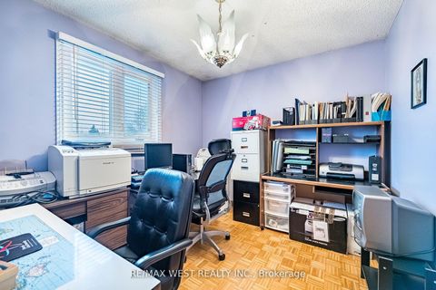 Photo 34 at 81 Vera Street, East Woodbridge, Vaughan