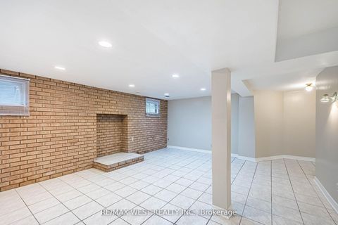 Photo 43 at 81 Vera Street, East Woodbridge, Vaughan