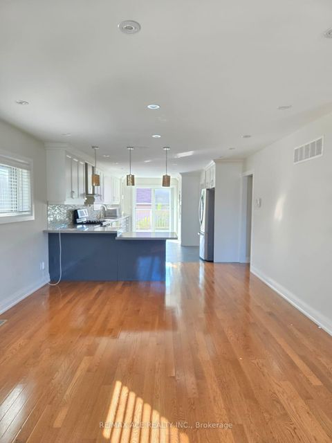 Photo 3 at 66 Portsdown Road, Dorset Park, Toronto