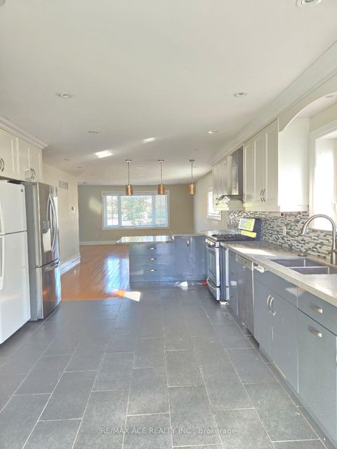 Photo 4 at 66 Portsdown Road, Dorset Park, Toronto