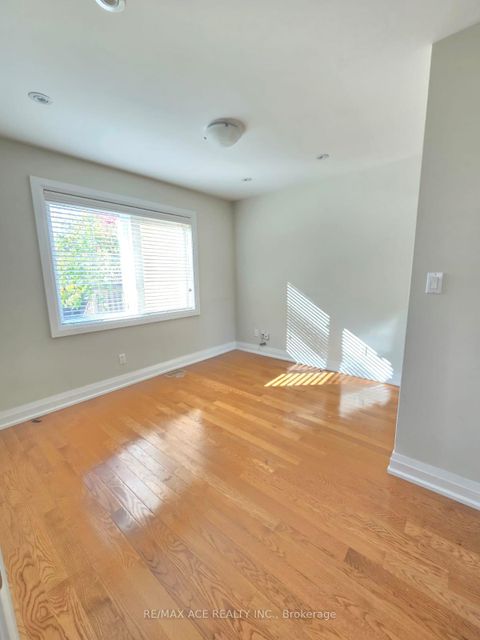 Photo 15 at 66 Portsdown Road, Dorset Park, Toronto