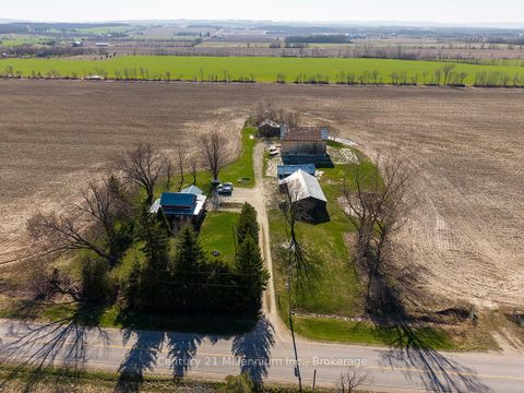 Photo 3 at 1990 3/4 Sunnidale Side Road E, Stayner, Clearview