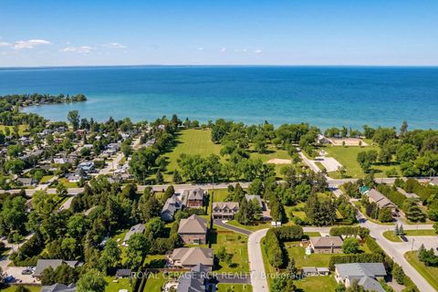 Photo 2 at 28 St. George Street, Sutton & Jackson's Point, Georgina