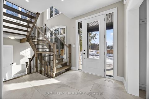 Photo 5 at 28 St. George Street, Sutton & Jackson's Point, Georgina