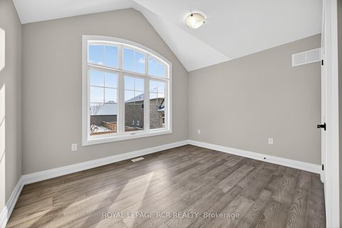 Photo 32 at 28 St. George Street, Sutton & Jackson's Point, Georgina