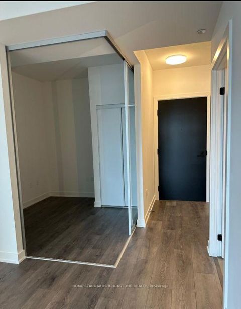 Photo 29 at 1705 - 117 Broadway Avenue, Mount Pleasant West, Toronto