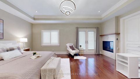 Photo 19 at 223 Lennox Avenue, Harding, Richmond Hill