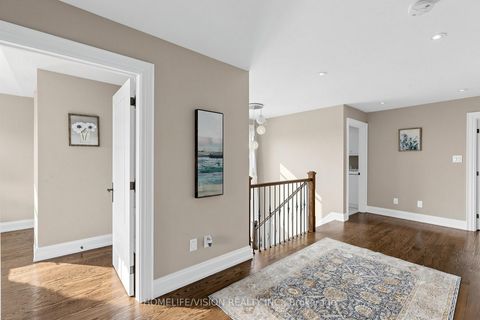 Photo 15 at 69 Don Valley Drive, Broadview North, Toronto