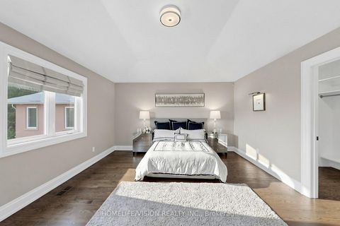 Photo 17 at 69 Don Valley Drive, Broadview North, Toronto