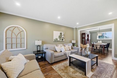 Photo 11 at 67 Rhonda Boulevard, Bowmanville, Clarington