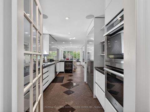 Photo 7 at 25 Harlington Road, Don Mills, Toronto