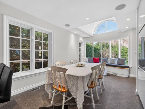 Photo 11 at 25 Harlington Road, Don Mills, Toronto