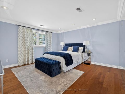 Photo 18 at 25 Harlington Road, Don Mills, Toronto