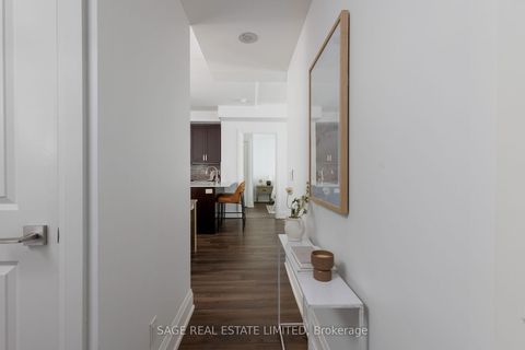 Photo 7 at 504 - 2 Old Mill Drive, Swansea, Toronto