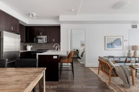 Photo 8 at 504 - 2 Old Mill Drive, Swansea, Toronto