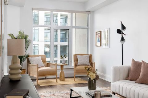 Photo 11 at 504 - 2 Old Mill Drive, Swansea, Toronto