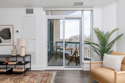 Photo 13 at 504 - 2 Old Mill Drive, Swansea, Toronto