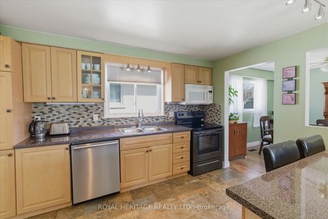 Photo 19 at 72 Clover Ridge Drive E, South East, Ajax