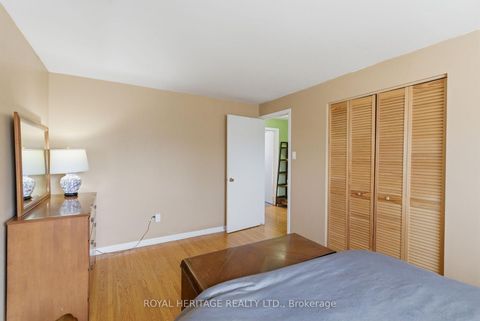 Photo 24 at 72 Clover Ridge Drive E, South East, Ajax