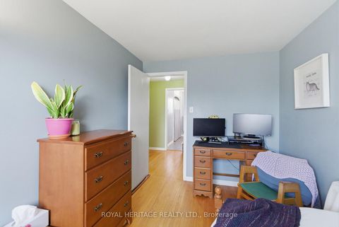 Photo 31 at 72 Clover Ridge Drive E, South East, Ajax