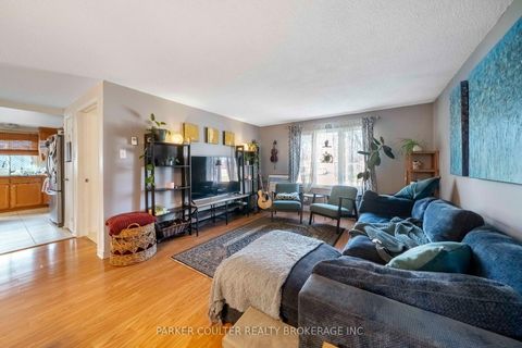 Photo 13 at 10 Ford Street, Sunnidale, Barrie