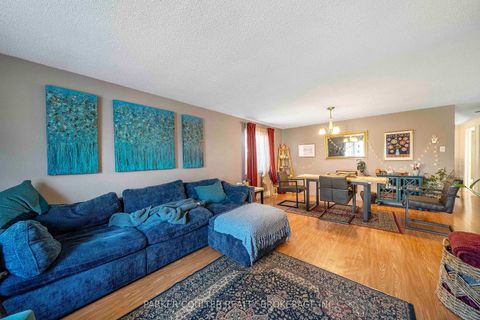 Photo 14 at 10 Ford Street, Sunnidale, Barrie