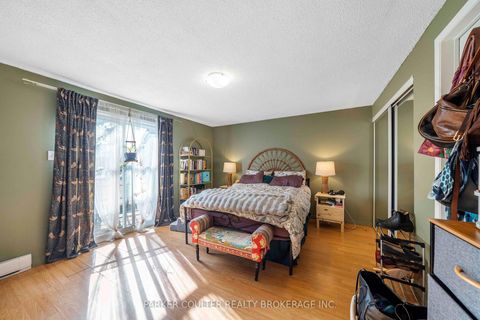 Photo 28 at 10 Ford Street, Sunnidale, Barrie