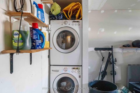 Photo 37 at 10 Ford Street, Sunnidale, Barrie