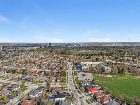 Photo 42 at 10 Ford Street, Sunnidale, Barrie