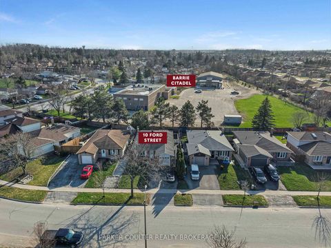 Photo 43 at 10 Ford Street, Sunnidale, Barrie