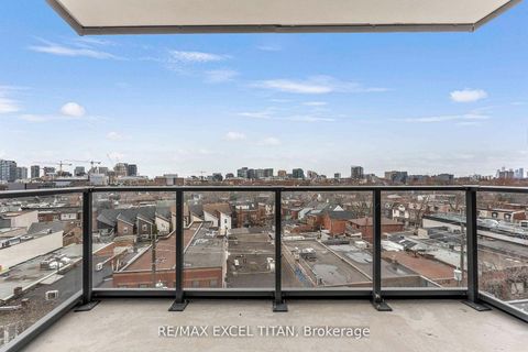 Photo 27 at 703 - 5 Lakeview Avenue, Bellwoods, Toronto