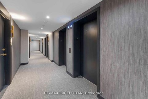 Photo 30 at 703 - 5 Lakeview Avenue, Bellwoods, Toronto