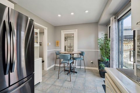 Photo 14 at 77 Livingstone Street W, Sunnidale, Barrie