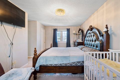 Photo 29 at 77 Livingstone Street W, Sunnidale, Barrie